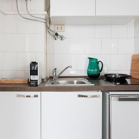 1 Bedroom & 1 Living Room Apt - Duomo 5 米兰 外观 照片